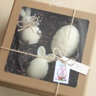 Set lumânări din ceară de soia turnate manual - Ouă de paște cu flori și urechiușe de iepurași